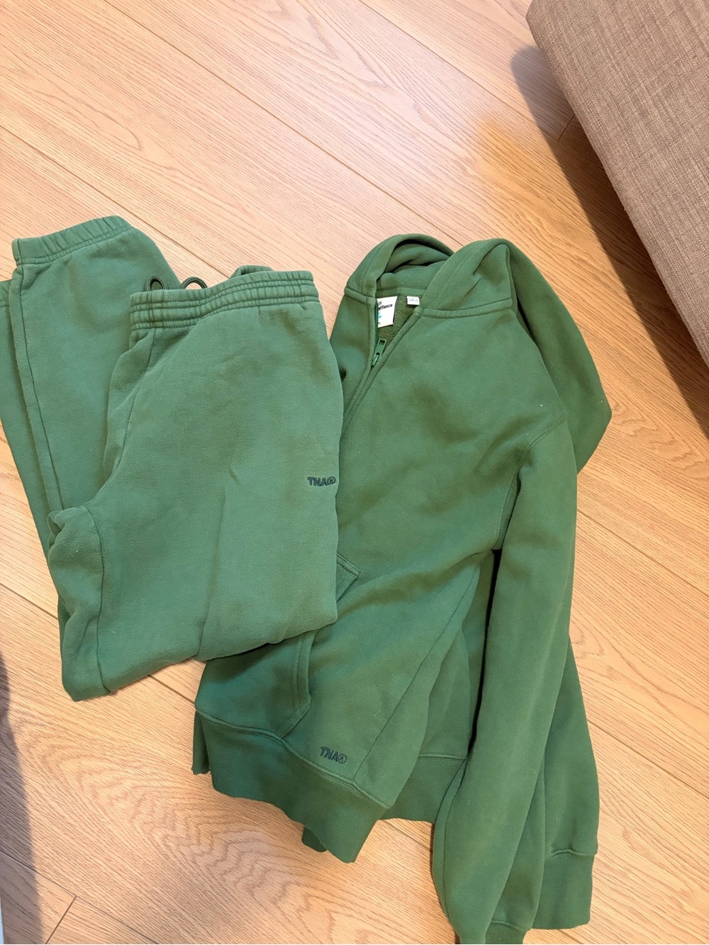 Green Aritzia Hoodie and Sweatpants Set